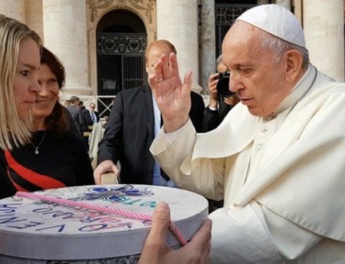 Papež blagoslovil Radio Ognjišče
